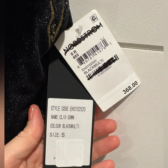 NWT Elliatt black sequin floral velvet Cljo gown - Picture 7 of 12